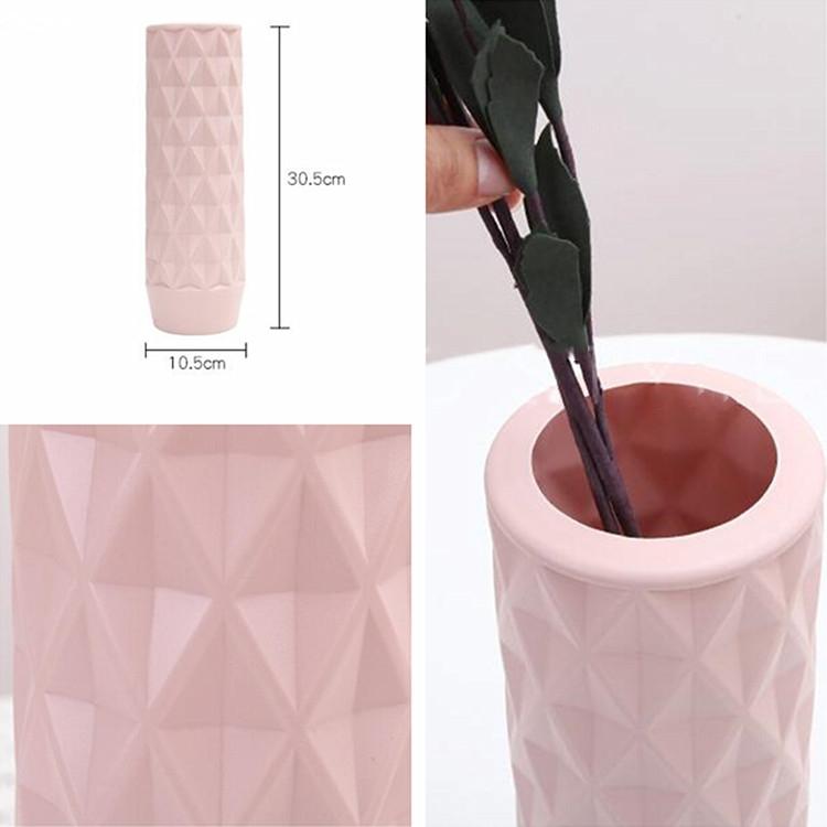 Creative Plastic Vase for Home Decoration - Flower Arrangement Container - Blue