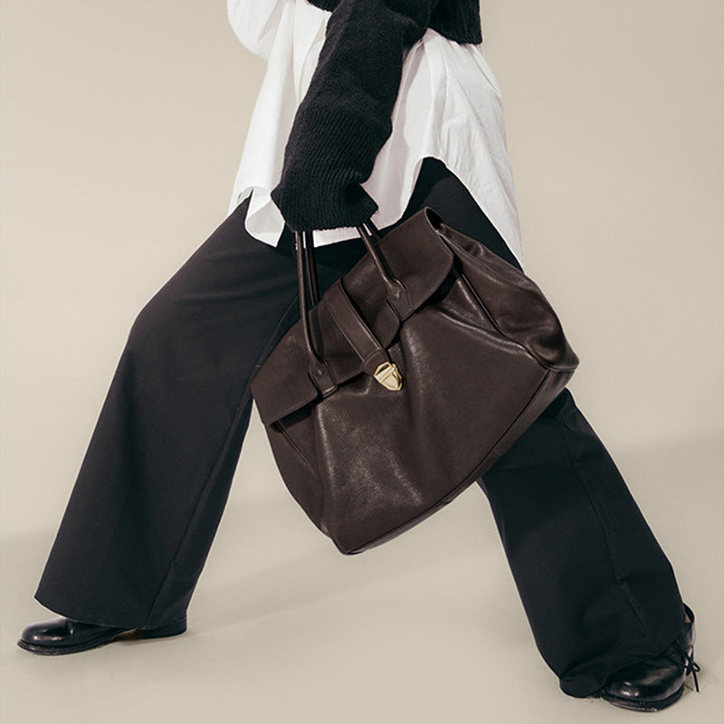 Size XL Coffee Elegant Women's Leather Briefcase Tote - Vintage Style Large Capacity Commuter Handbag - Premium Cowhide Leather
