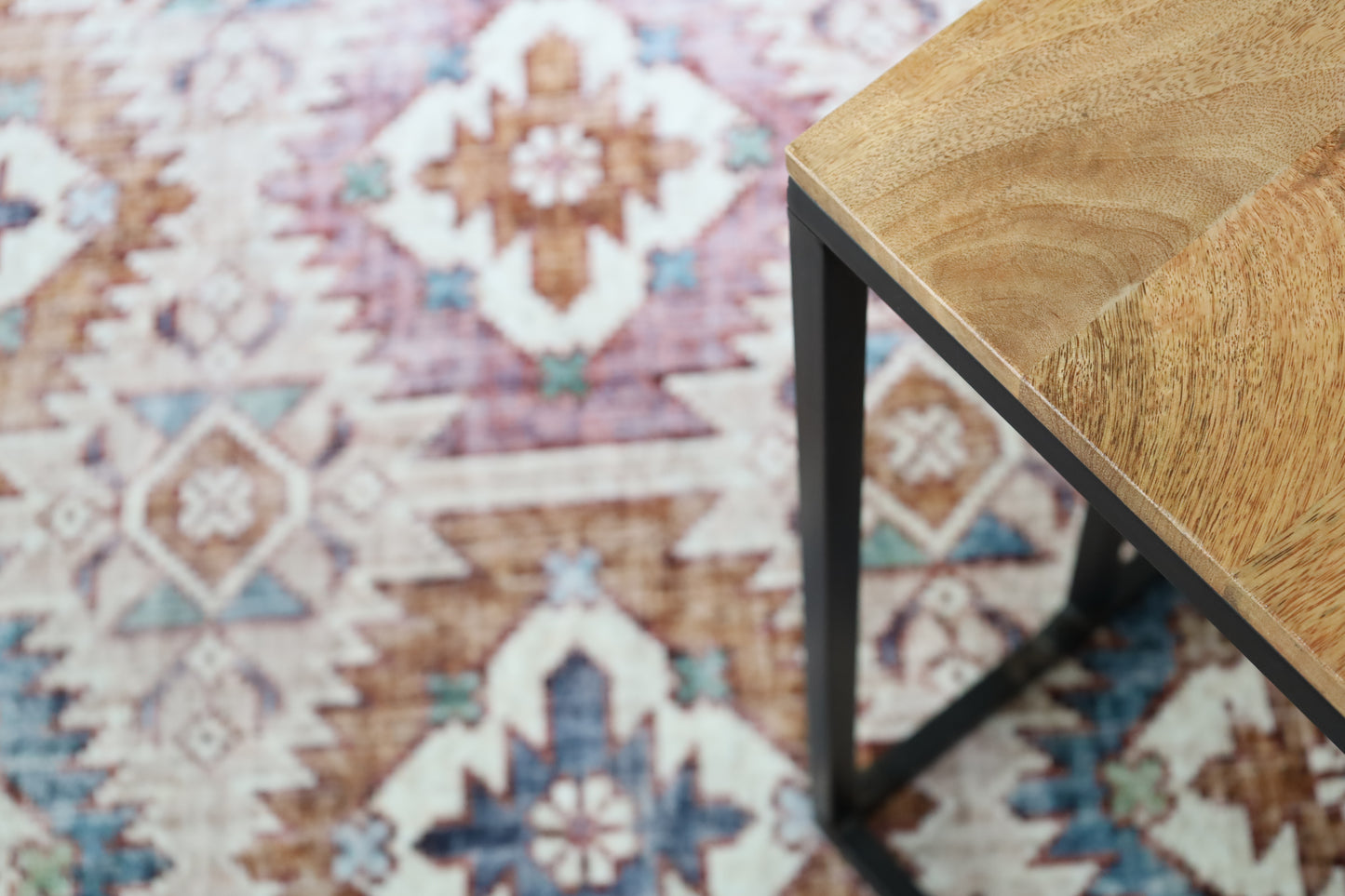Bhumi C-Shaped Mango Wood Side Table