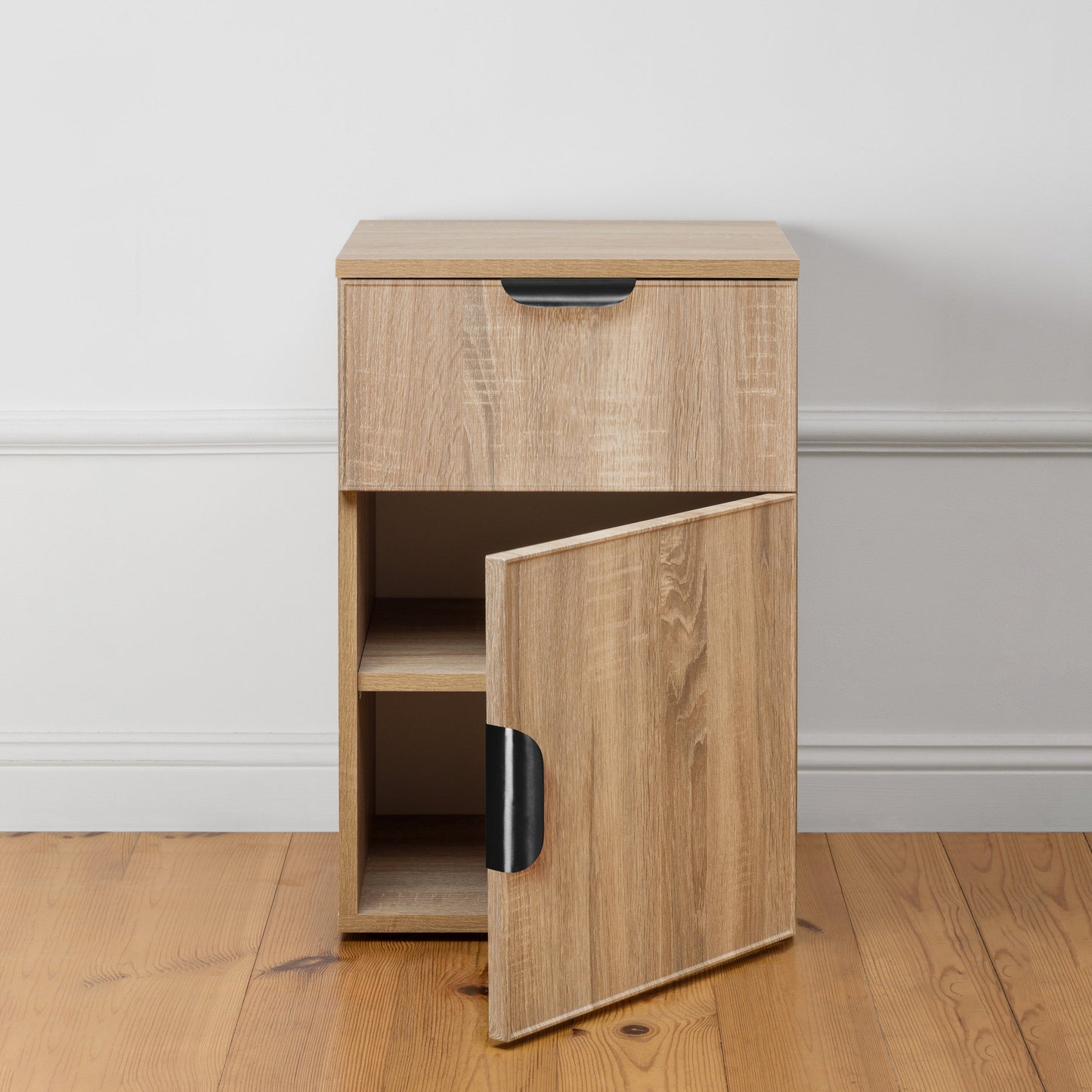 PORTO BEDSIDE TABLE - NATURAL OAK - SLIM - PULL BLACK