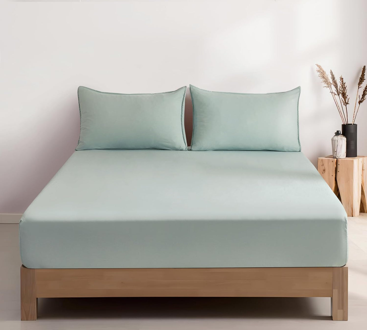 100% Vintage Washed Microfibre Fitted Sheet Set – Ultra Soft & Lightweight All-Season Fitted Sheet with 2 Pillowcases (Sage, King Size)