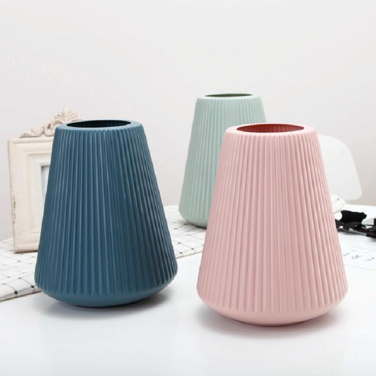 Decorative Wet and Dry Flower Vases for Creative Home Furnishings - Milk White