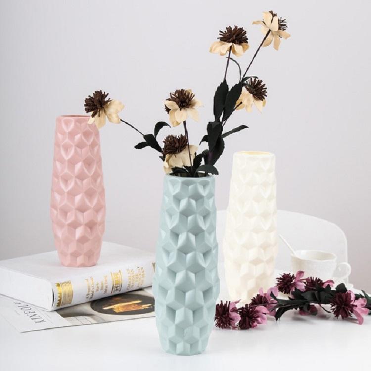 Creative Diamond-shaped Vase for Dry and Wet Flower Arrangements - Pink