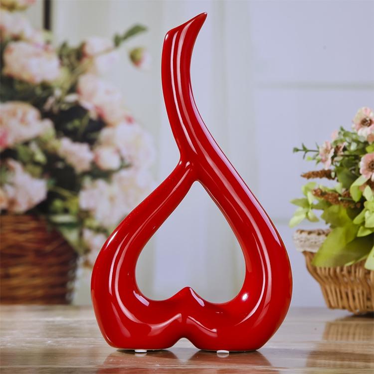 Creative Heart-shaped Ceramic Flower Vase for Home Office or Wedding Decor - Red