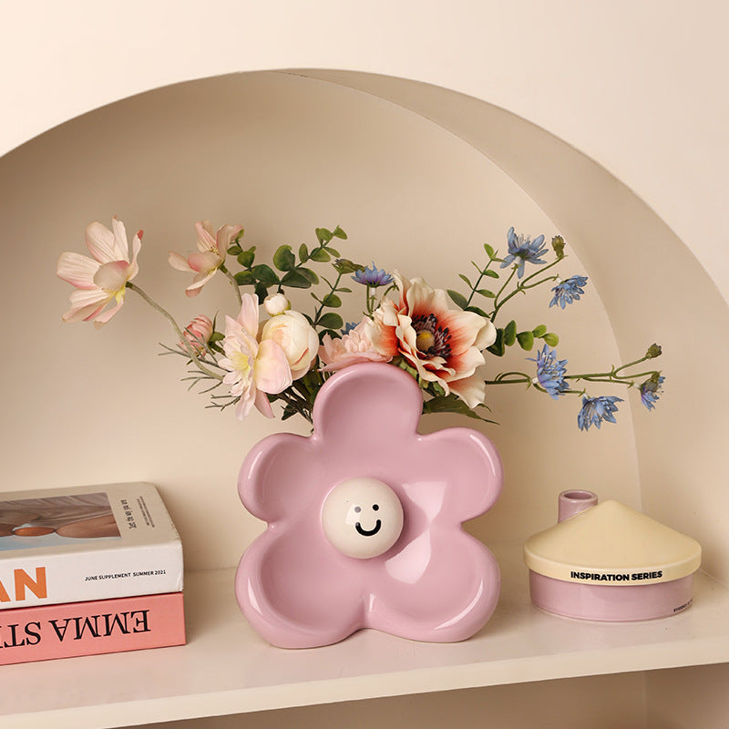 Artistic Floral Smiling Face Vase - Modern Ceramic Decor with Gloss Finish(lemon-yellow)