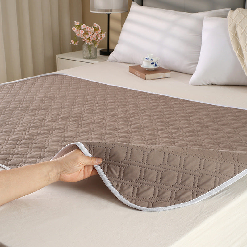 Washable Incontinence Bed Pad 100x150cm Reusable Waterproof Mattress Protector with Non-Slip Backing 4-Layer Absorbent Underpad for Elderly and Adults Dark Brown